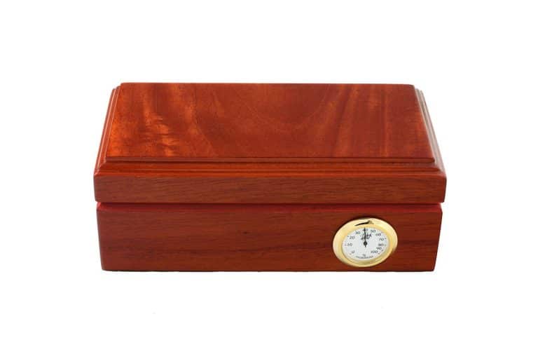 Humidor Park Lane Cedar gloss na 12 cigár